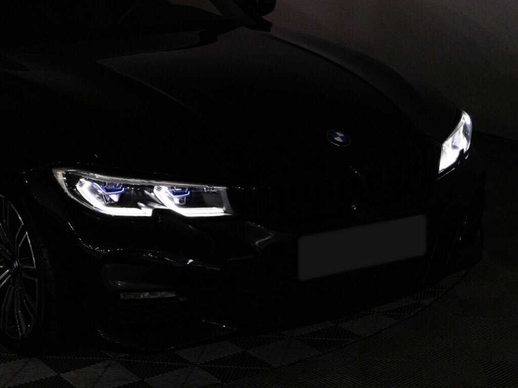 Купить BMW 3 серии с пробегом. Фото: #28
