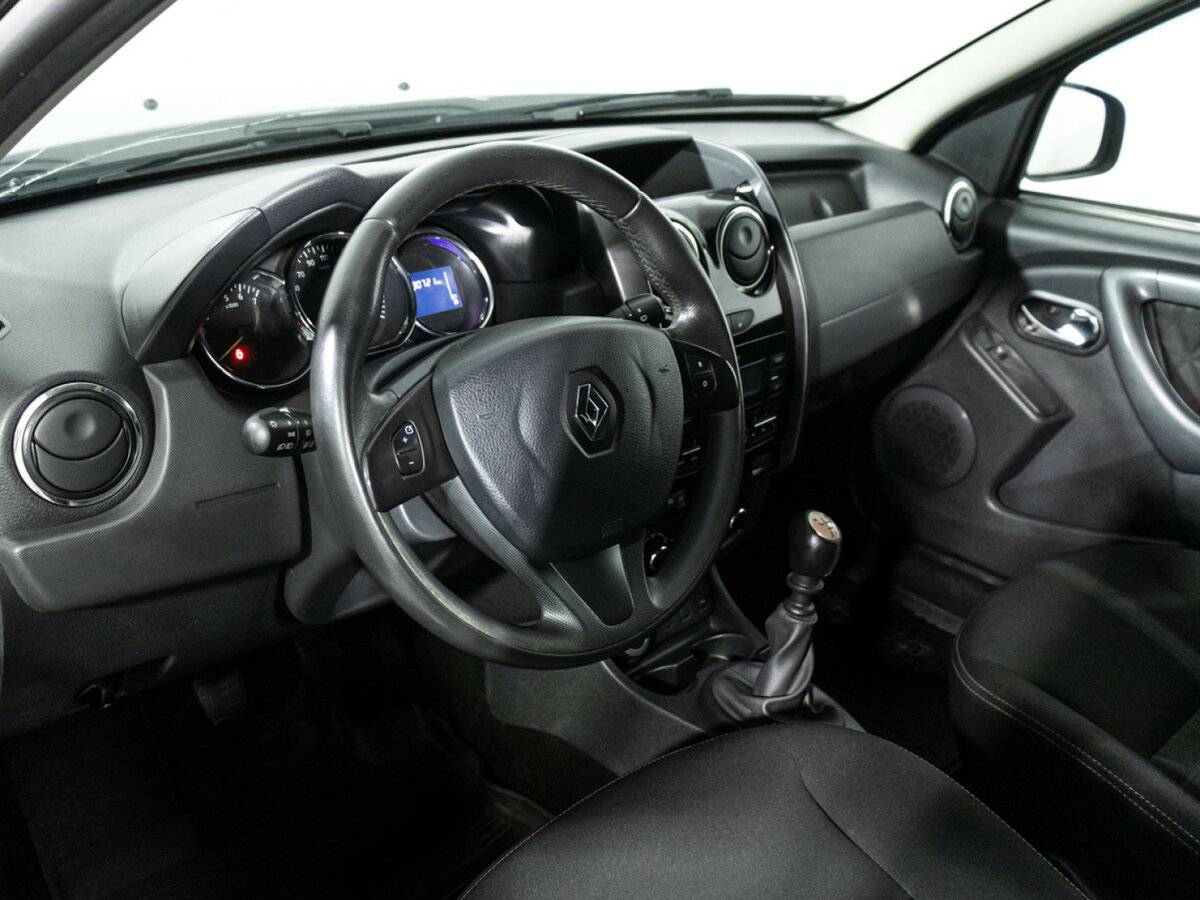 Купить Renault Duster с пробегом. Фото: #10