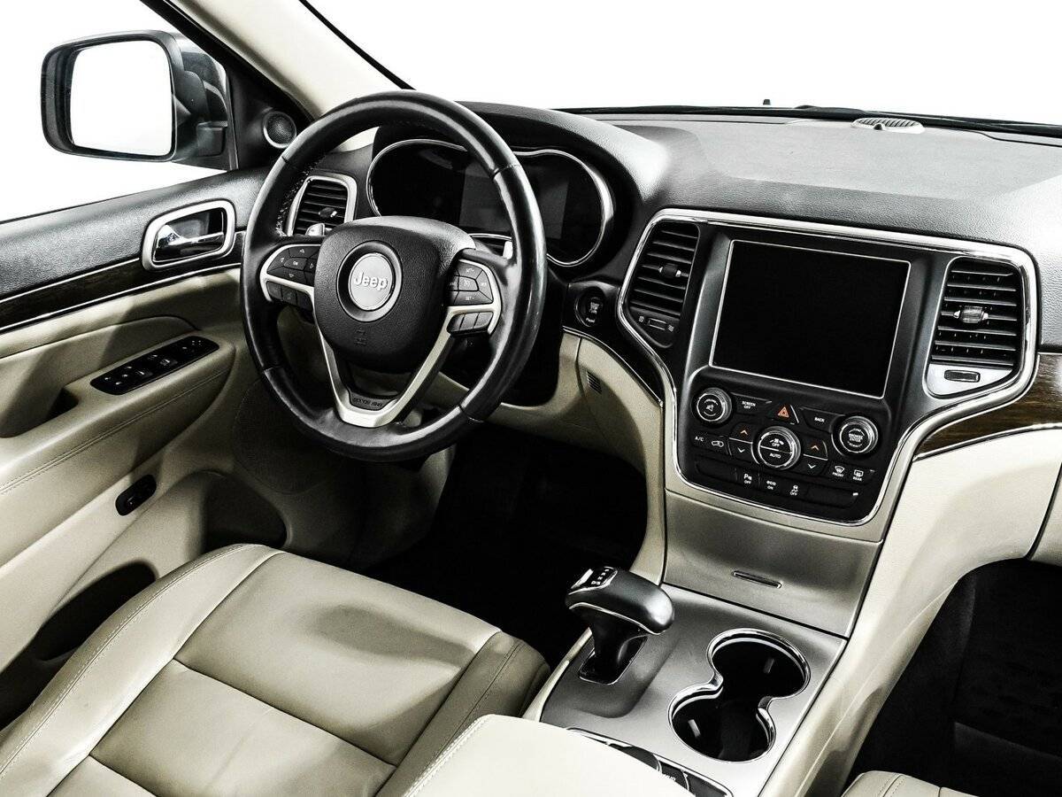 Купить Jeep Grand Cherokee с пробегом. Фото: #8
