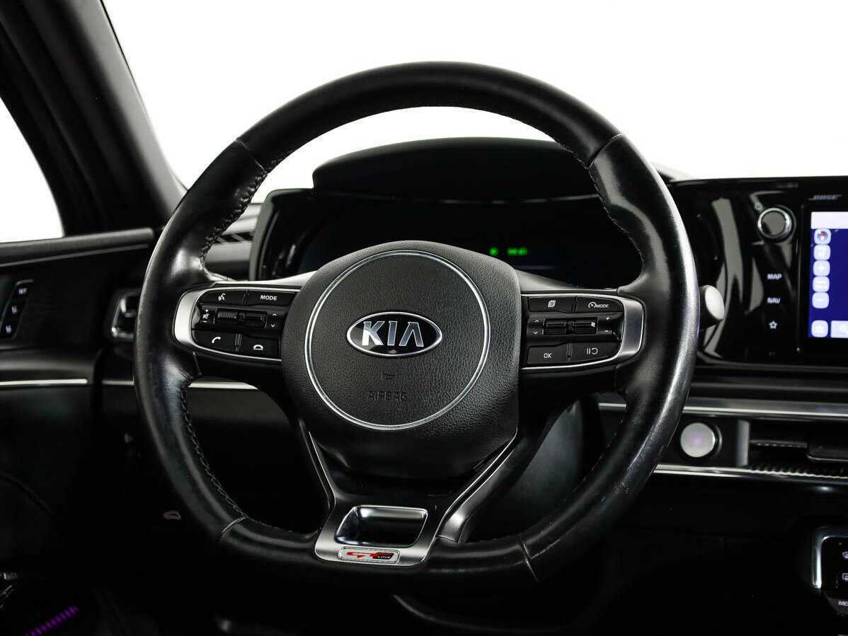 Купить Kia K5 с пробегом. Фото: #23