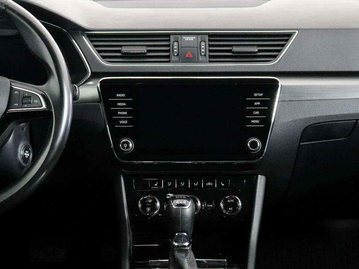 Купить Skoda Superb с пробегом. Фото: #12