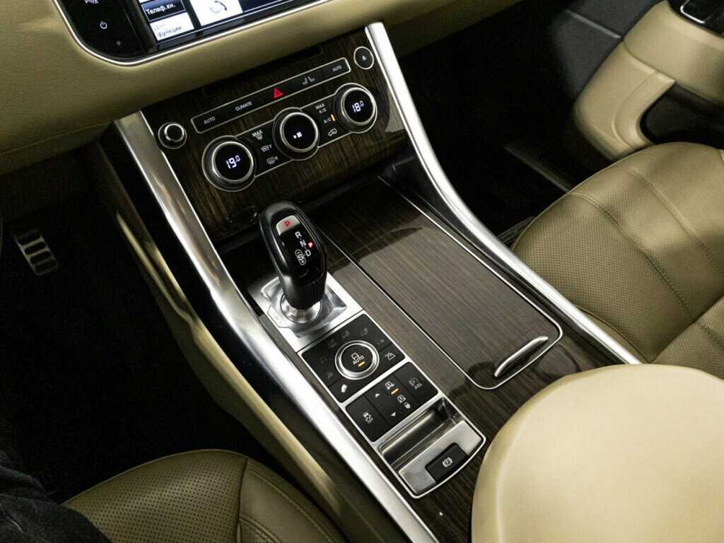 Купить Land Rover Range Rover Sport с пробегом. Фото: #18