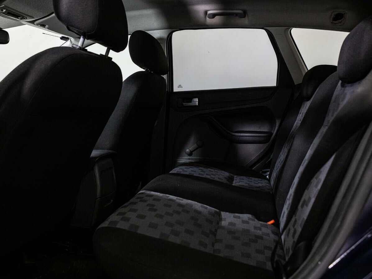Купить Ford Focus с пробегом. Фото: #8