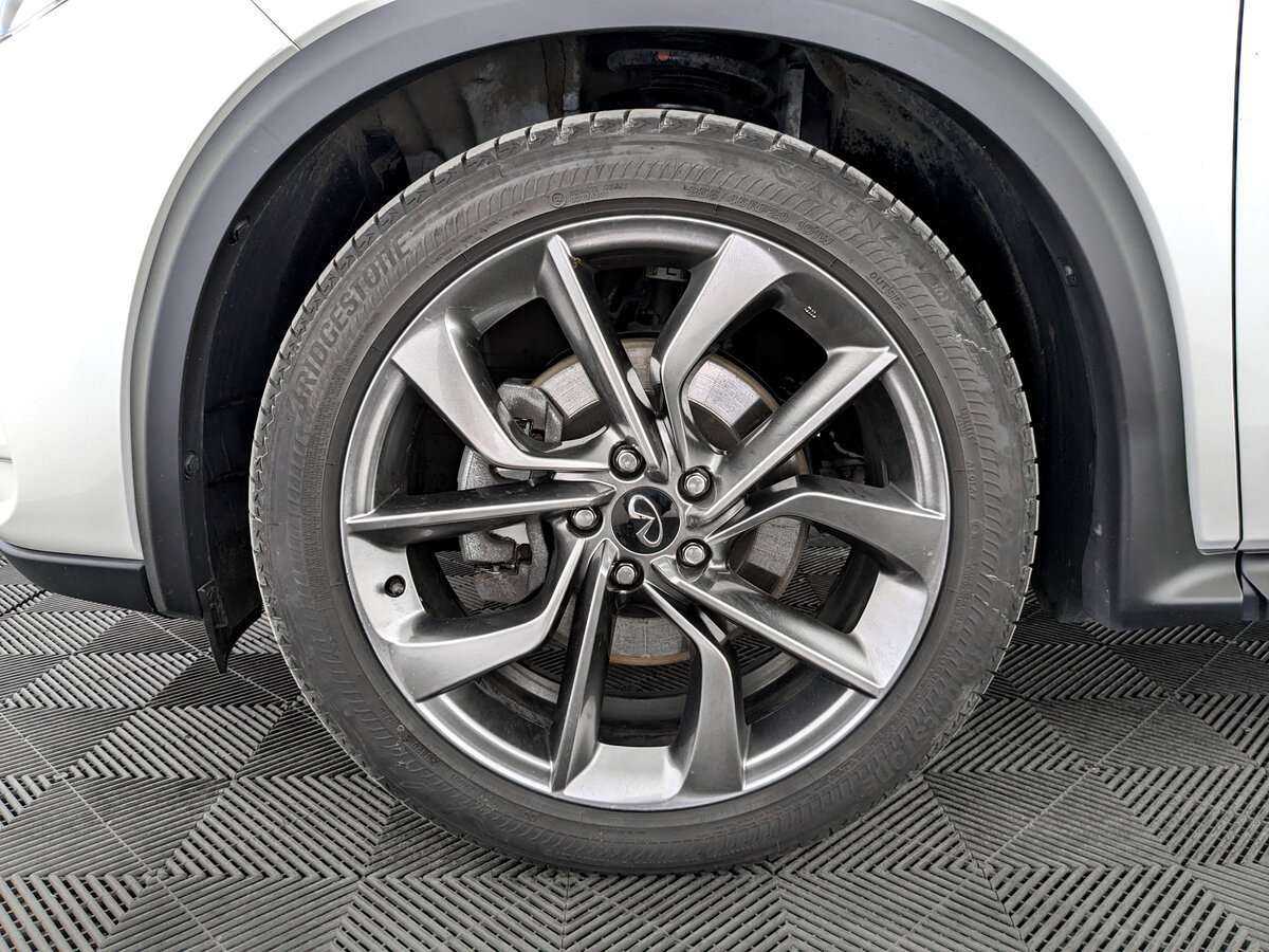 Купить Infiniti QX50 с пробегом. Фото: #17