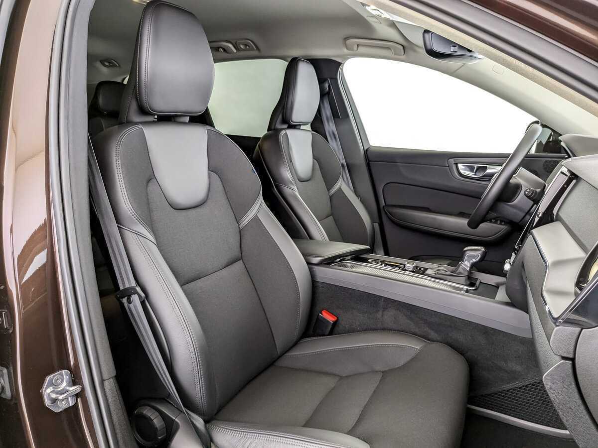 Купить Volvo XC60 с пробегом. Фото: #20