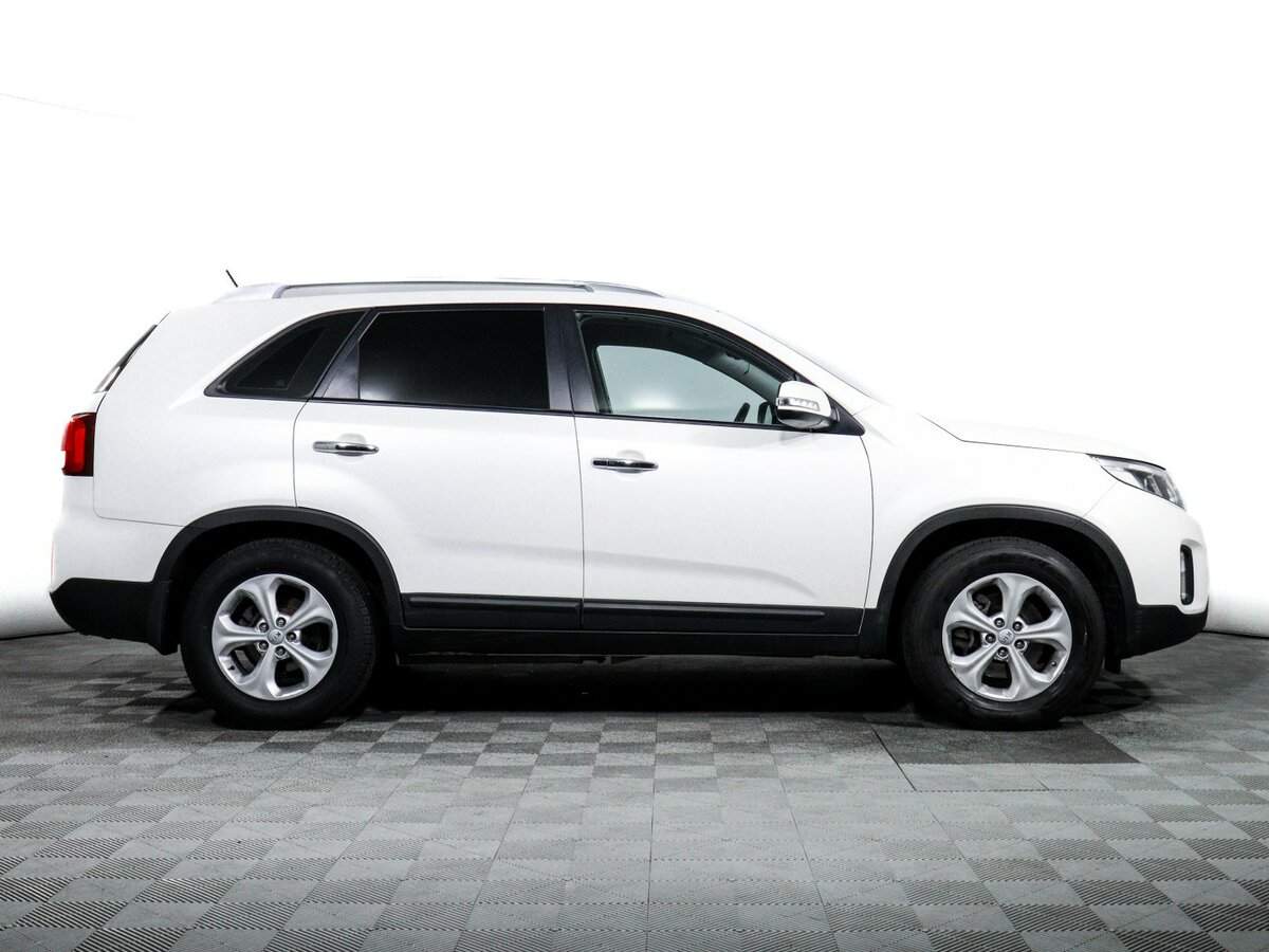 Купить Kia Sorento с пробегом. Фото: #3