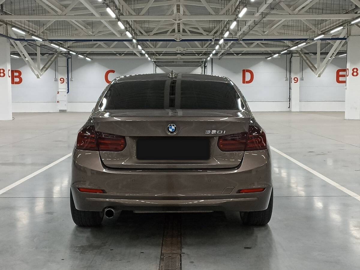 Купить BMW 3 серии с пробегом. Фото: #5