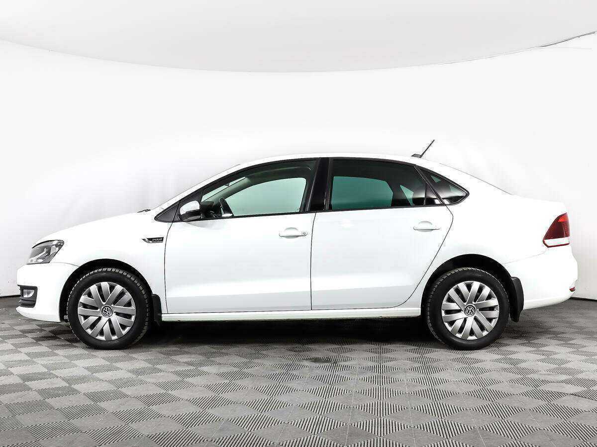 Купить Volkswagen Polo с пробегом. Фото: #7