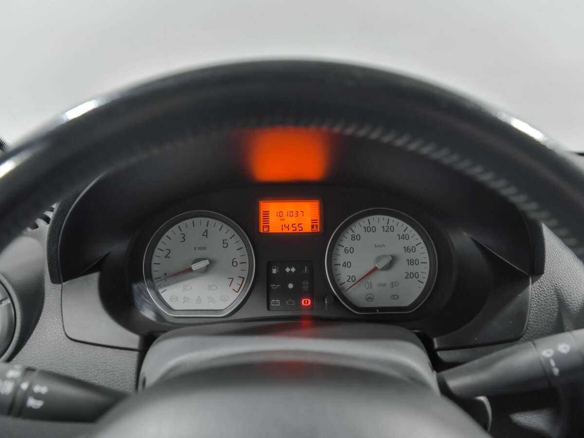 Купить Renault Logan с пробегом. Фото: #6