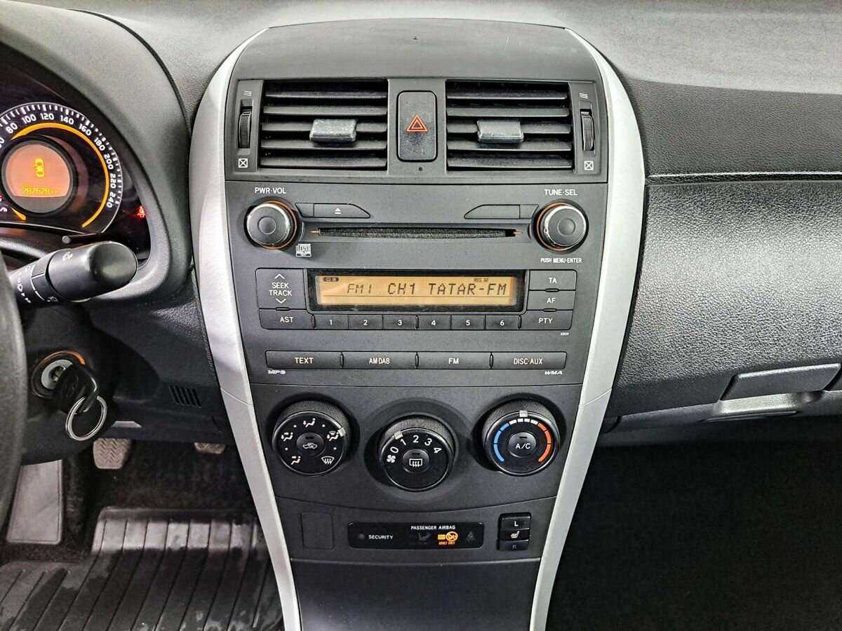 Купить Toyota Corolla с пробегом. Фото: #12
