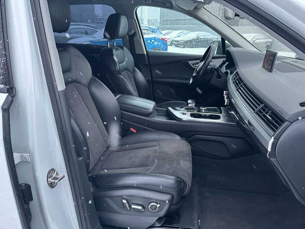 Купить Audi Q7 с пробегом. Фото: #13