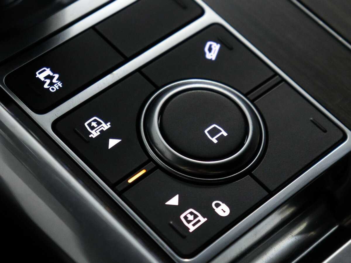 Купить Land Rover Range Rover Sport с пробегом. Фото: #29