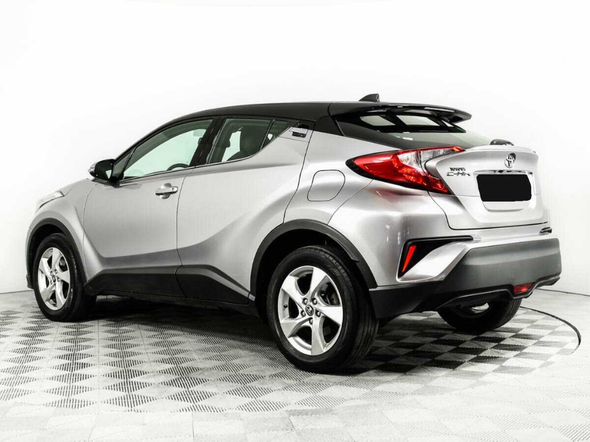 Купить Toyota C-HR с пробегом. Фото: #6
