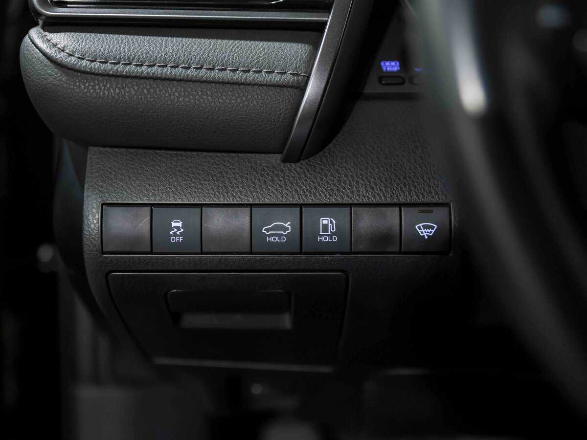 Купить Toyota Camry с пробегом. Фото: #14