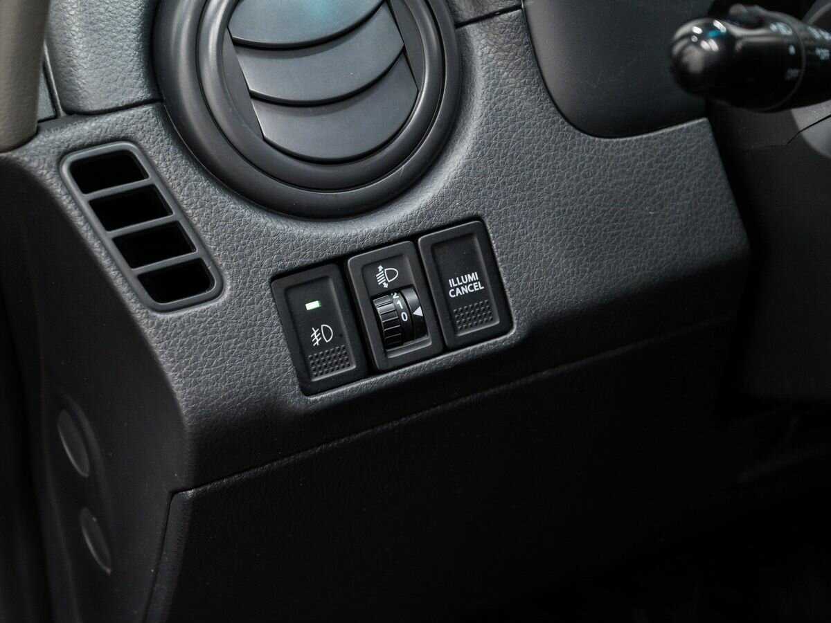 Купить Suzuki SX4 с пробегом. Фото: #16