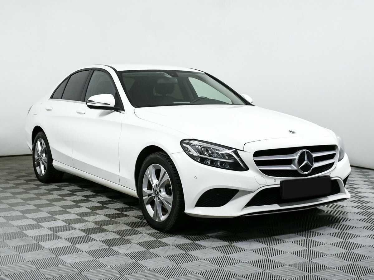 Купить Mercedes-Benz C-Класс с пробегом. Фото: #2