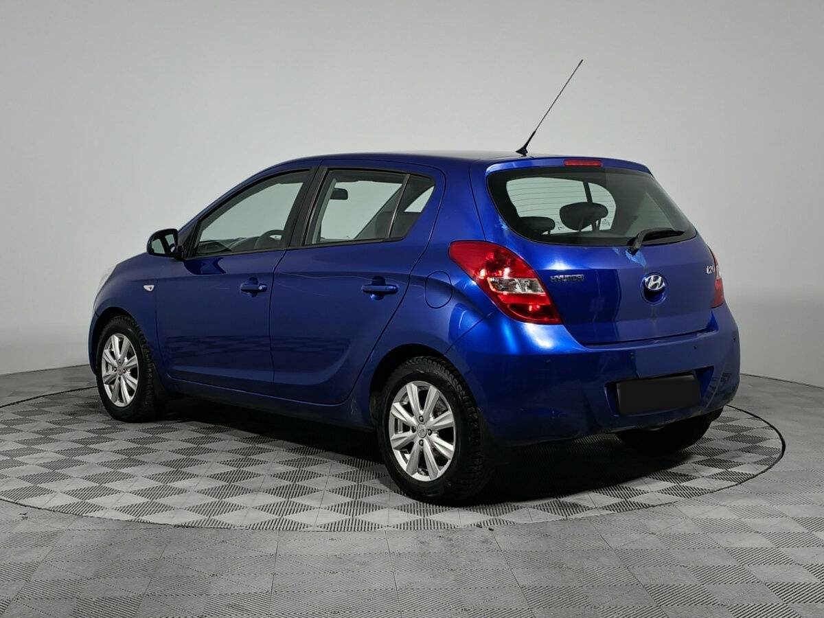 Купить Hyundai i20 с пробегом. Фото: #5