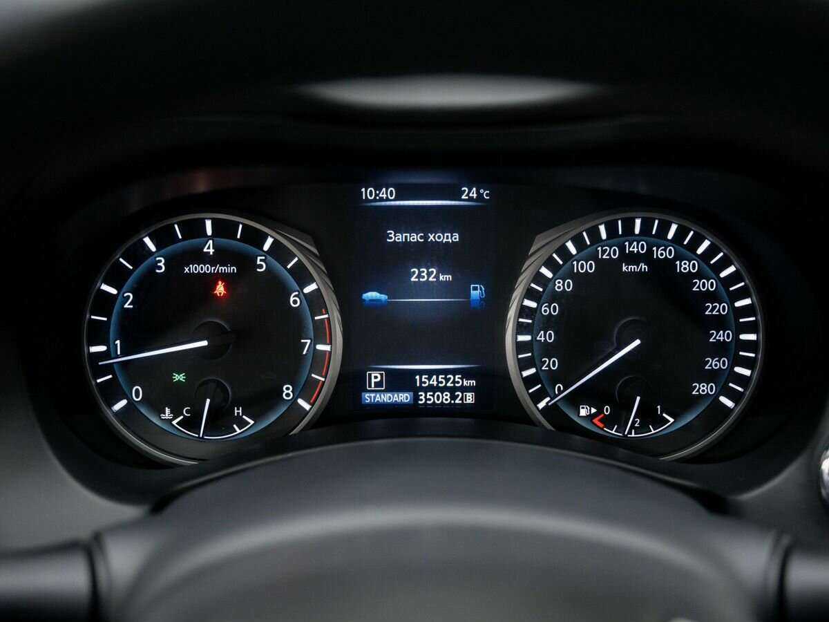 Купить Infiniti Q50 с пробегом. Фото: #25