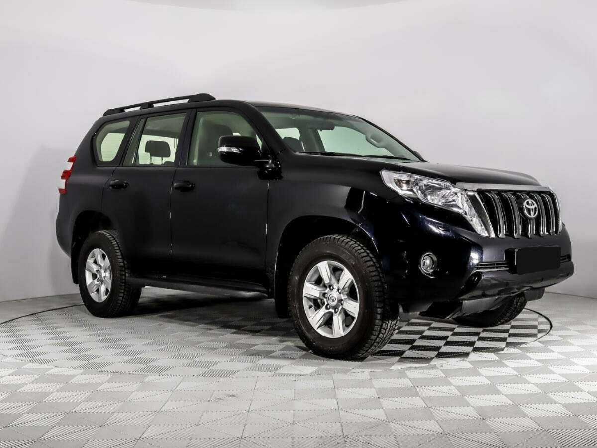 Купить Toyota Land Cruiser Prado с пробегом. Фото: #2