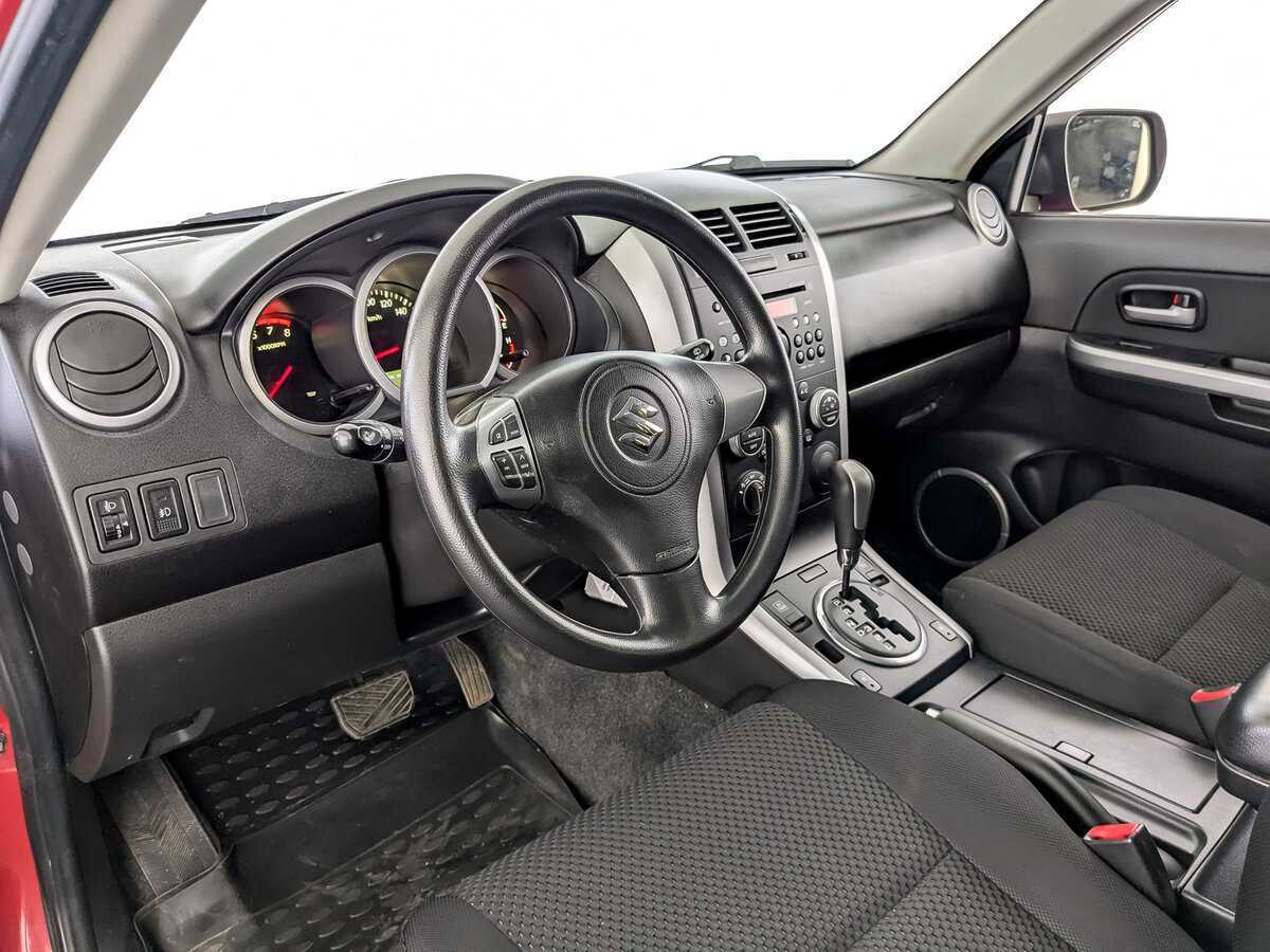 Купить Suzuki Grand Vitara с пробегом. Фото: #15