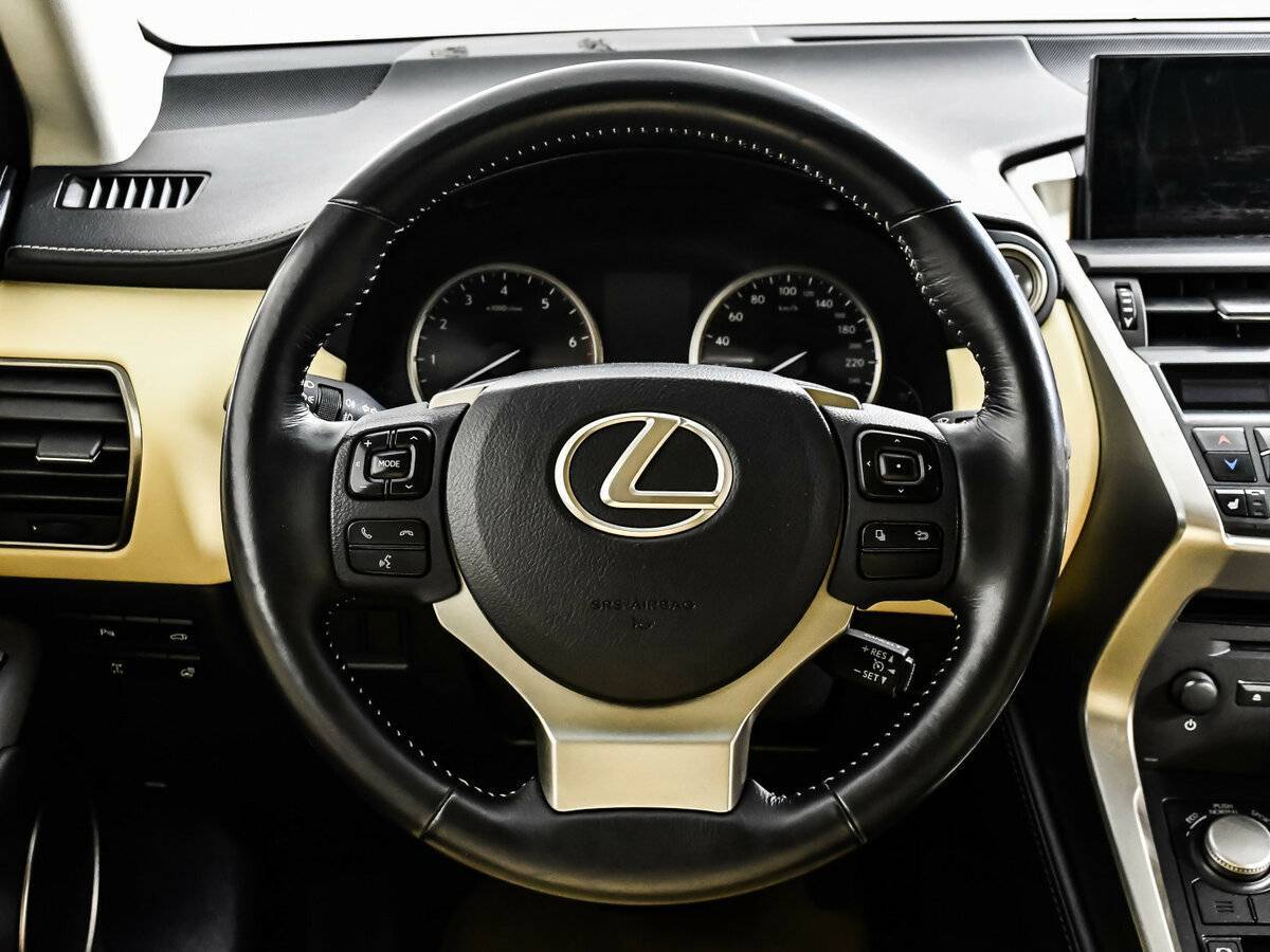 Купить Lexus NX с пробегом. Фото: #11