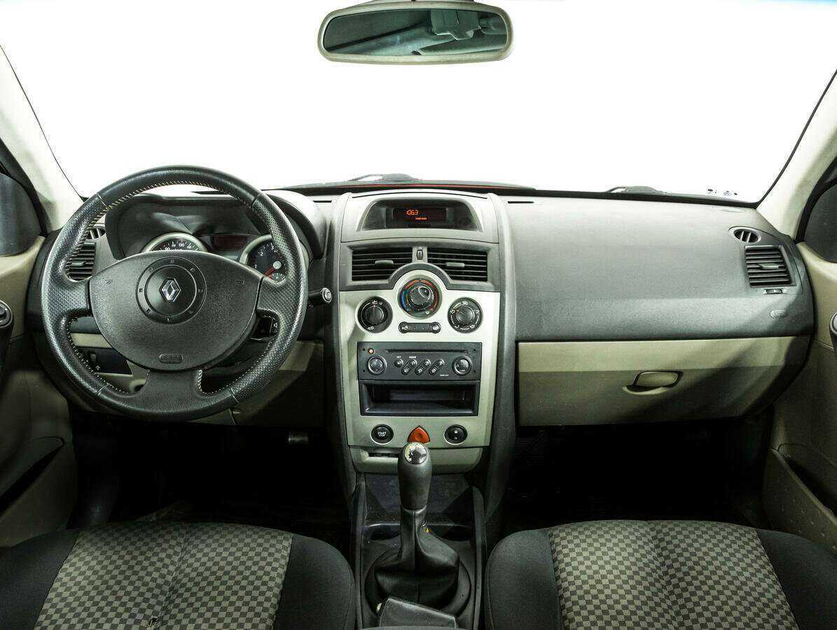 Купить Renault Megane с пробегом. Фото: #12