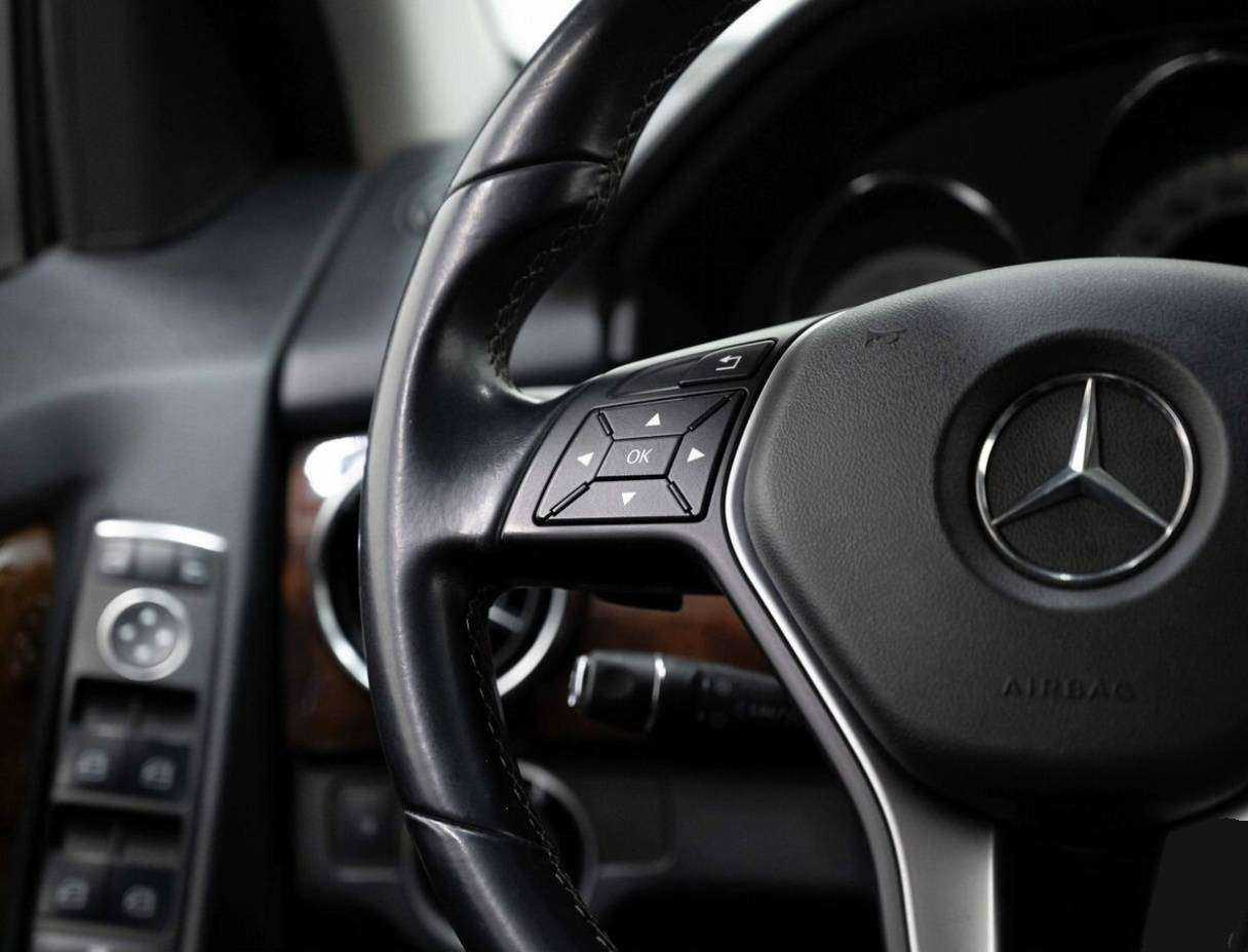 Купить Mercedes-Benz GLK-Класс с пробегом. Фото: #18
