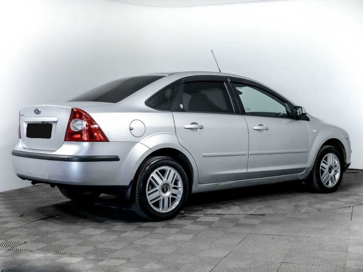 Купить Ford Focus с пробегом. Фото: #3