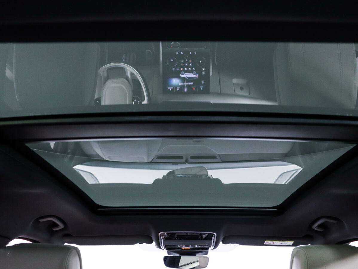 Купить Land Rover Range Rover Velar с пробегом. Фото: #15