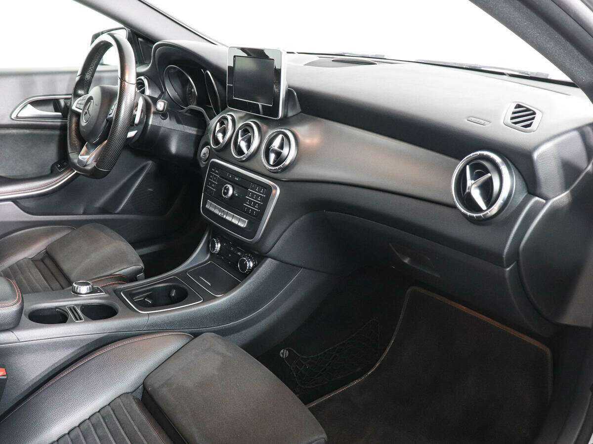 Купить Mercedes-Benz CLA с пробегом. Фото: #9