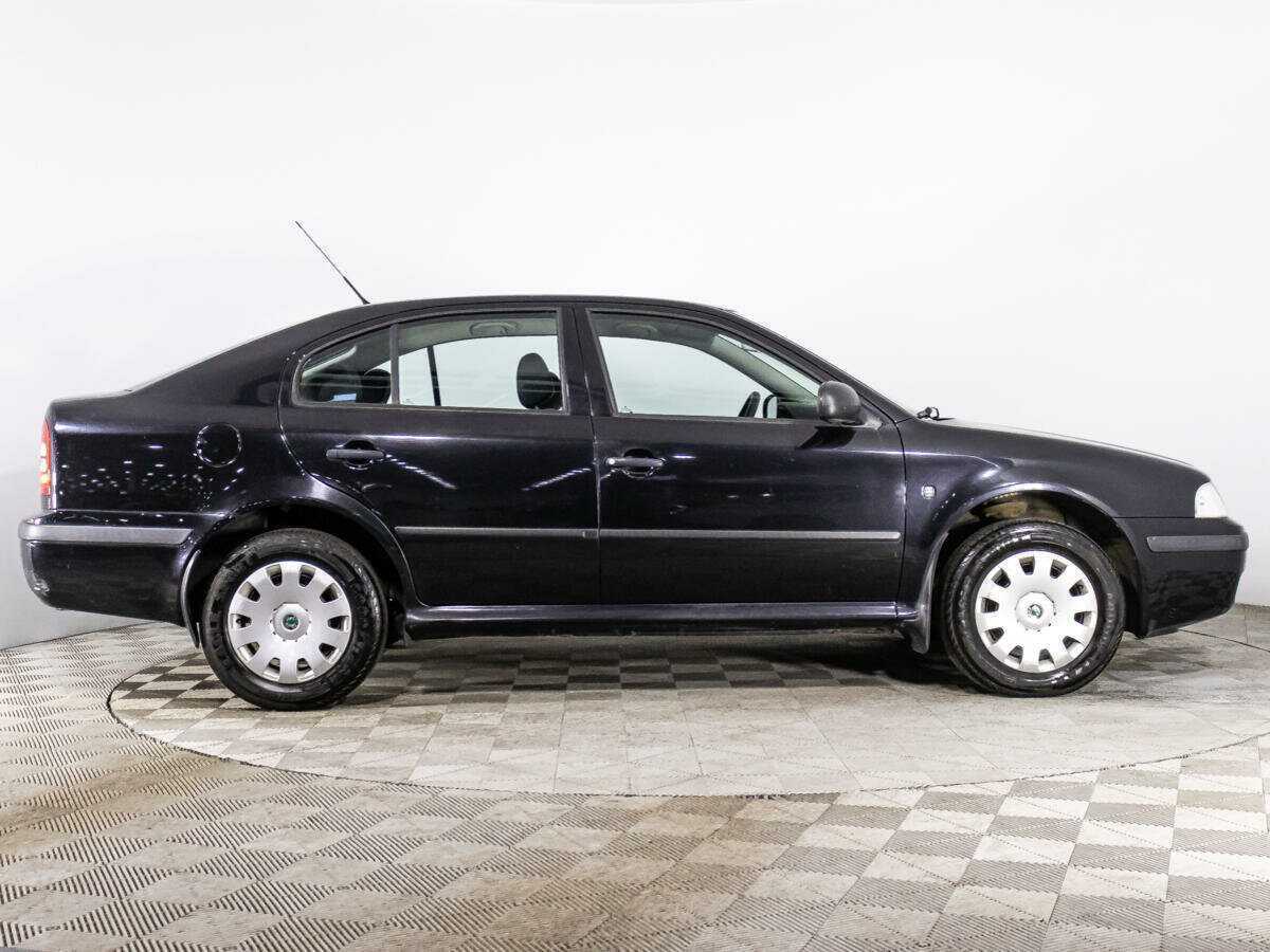 Купить Skoda Octavia с пробегом. Фото: #3
