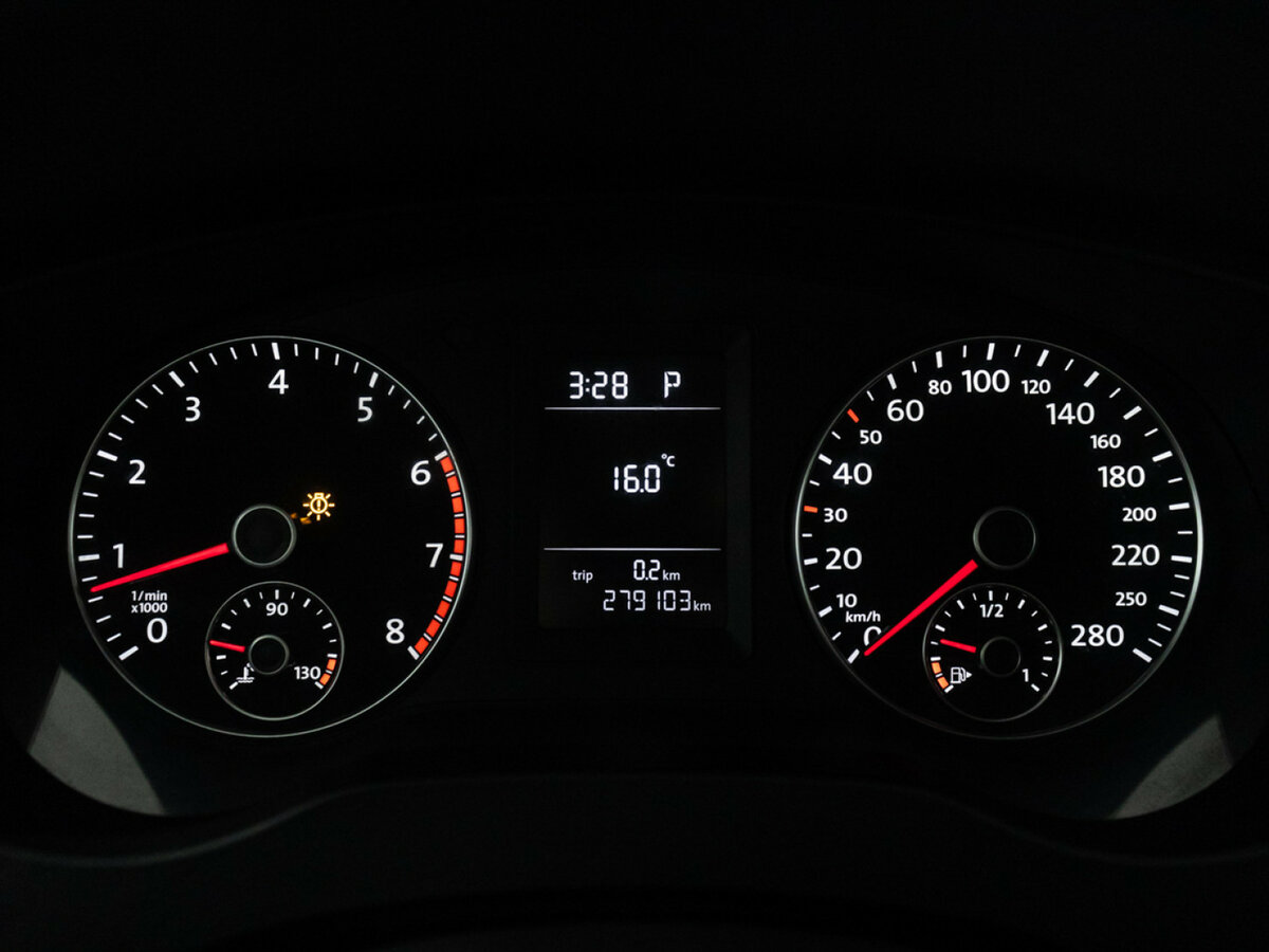 Купить Volkswagen Jetta с пробегом. Фото: #11
