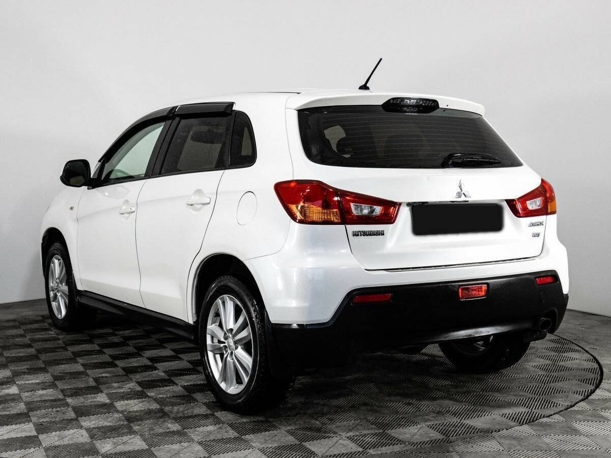 Купить Mitsubishi ASX с пробегом. Фото: #5