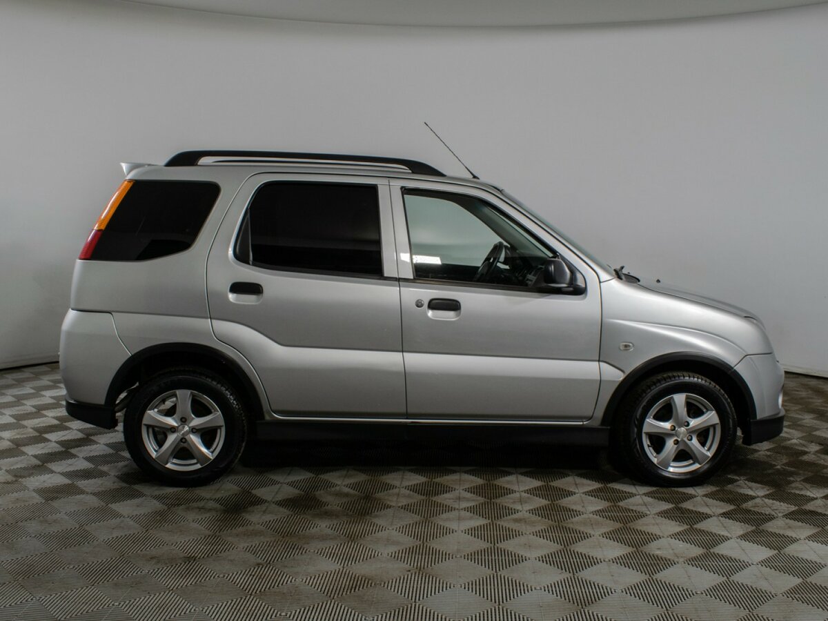 Купить Suzuki Ignis с пробегом. Фото: #3