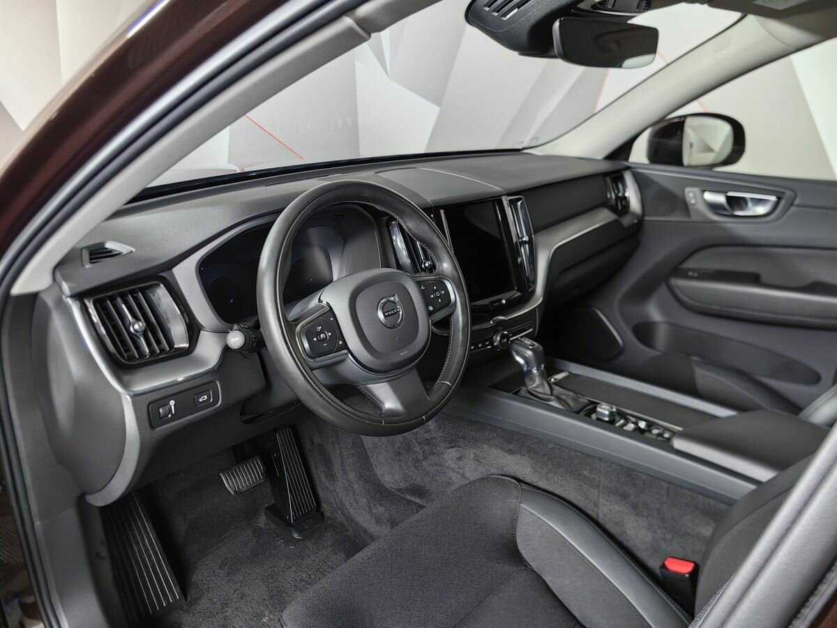 Купить Volvo XC60 с пробегом. Фото: #13