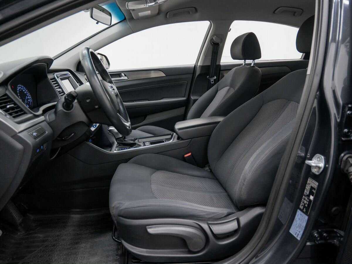 Купить Hyundai Sonata с пробегом. Фото: #14