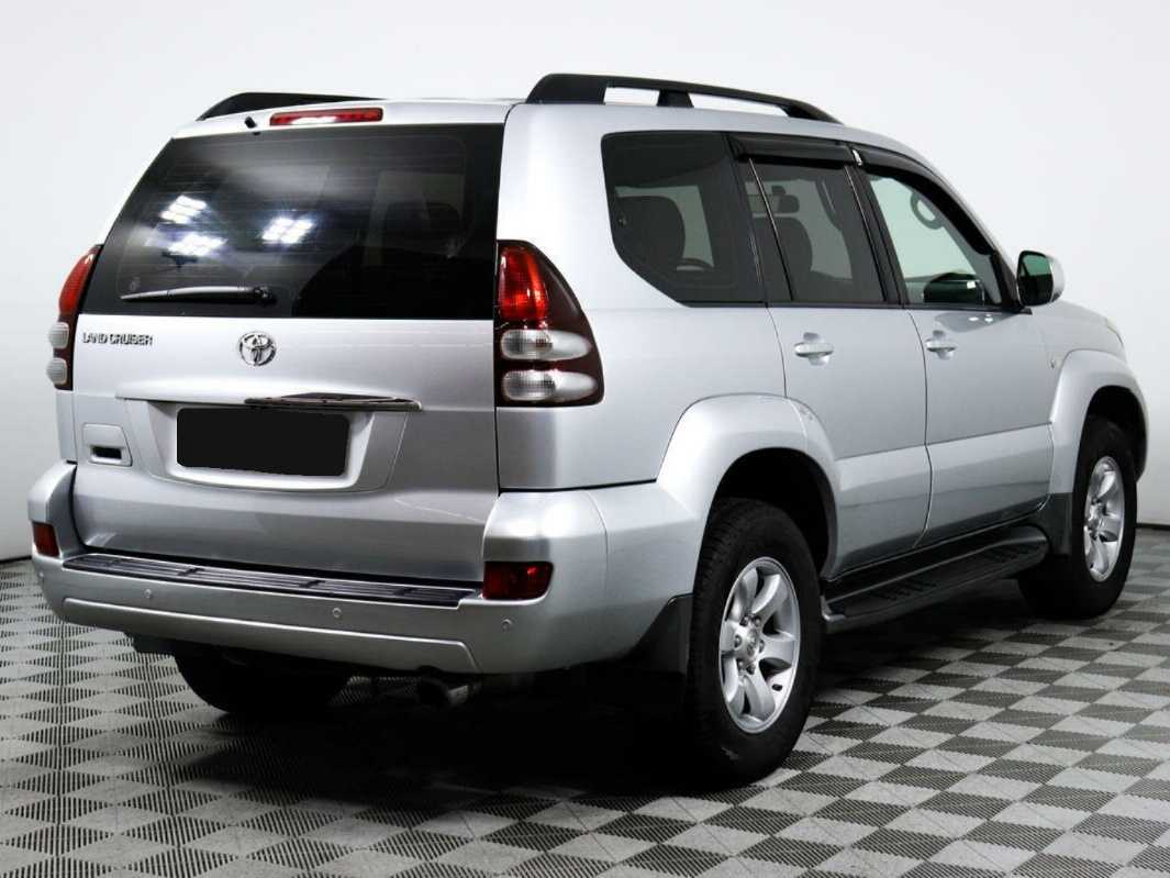 Купить Toyota Land Cruiser Prado с пробегом. Фото: #4
