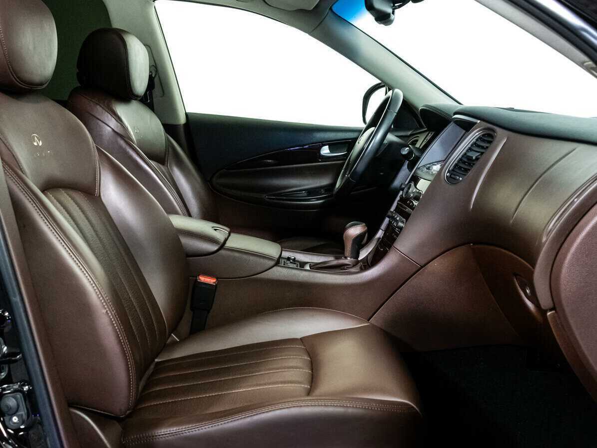 Купить Infiniti QX50 с пробегом. Фото: #19