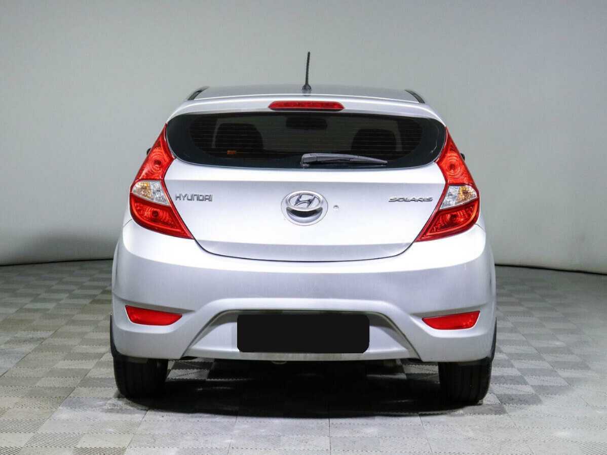 Купить Hyundai Solaris с пробегом. Фото: #5