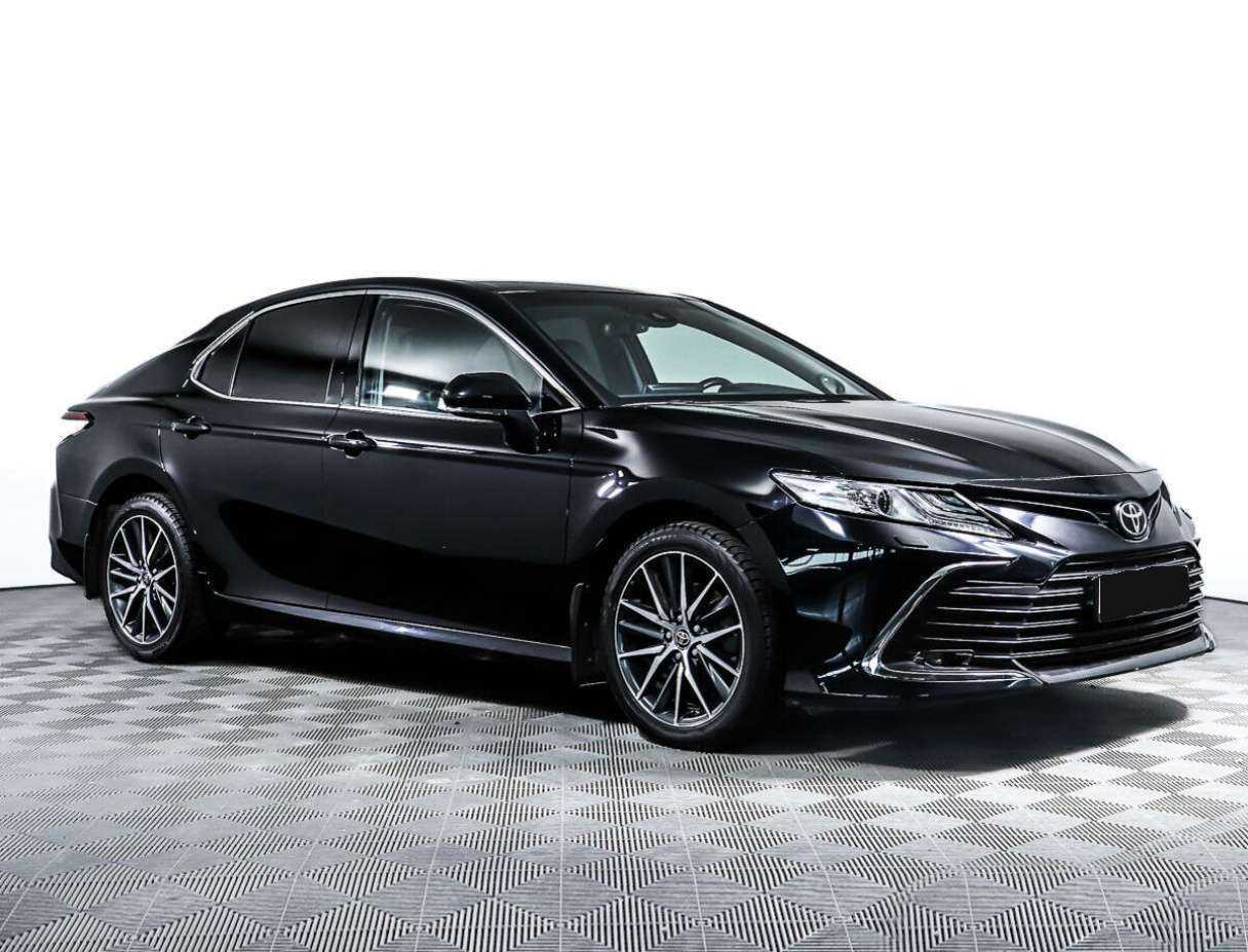 Купить Toyota Camry с пробегом. Фото: #1