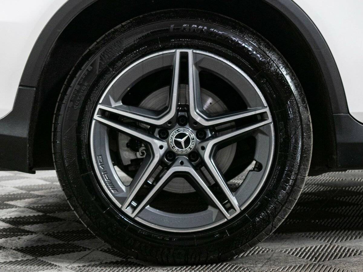 Купить Mercedes-Benz GLC с пробегом. Фото: #19