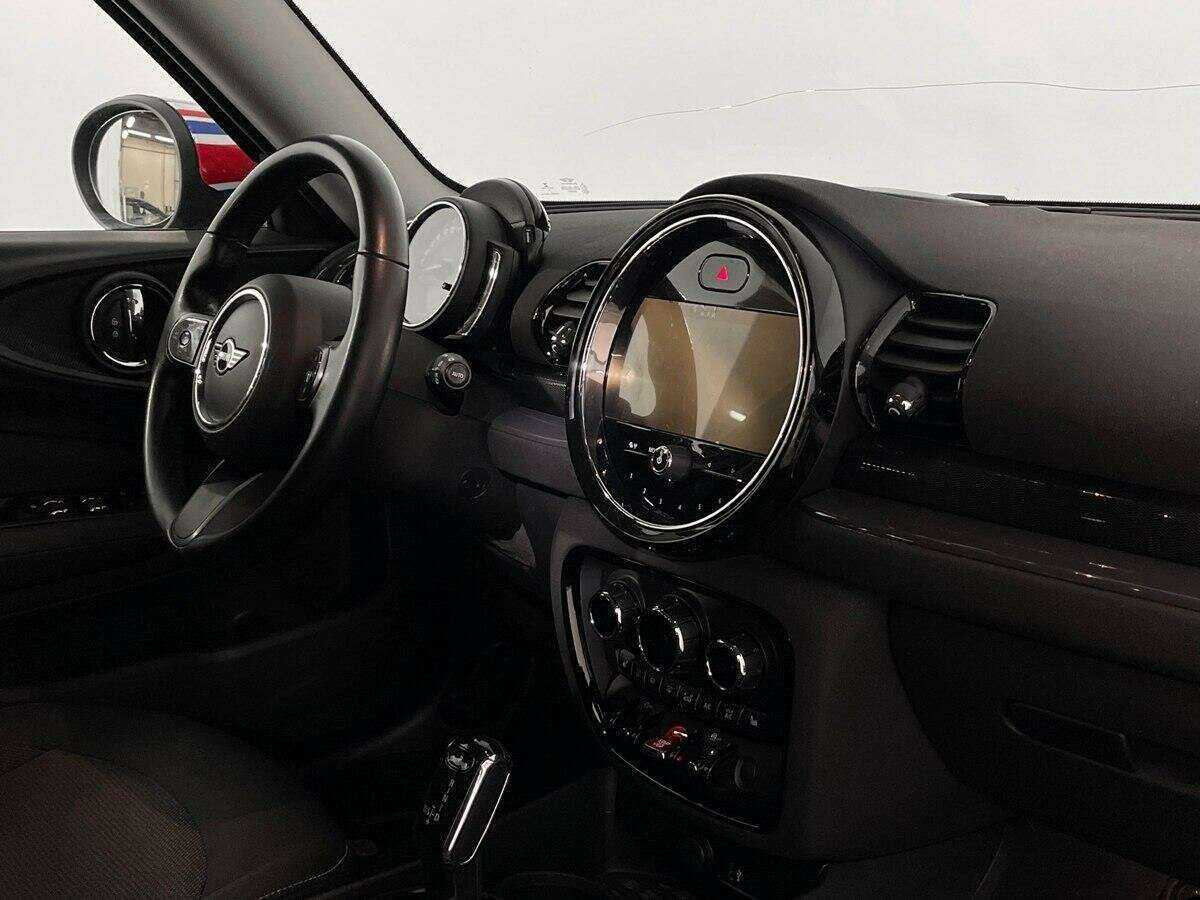 Купить Mini Clubman с пробегом. Фото: #8