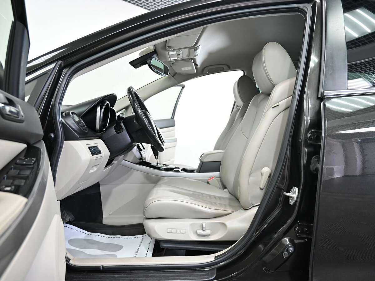 Купить Mazda CX-7 с пробегом. Фото: #4