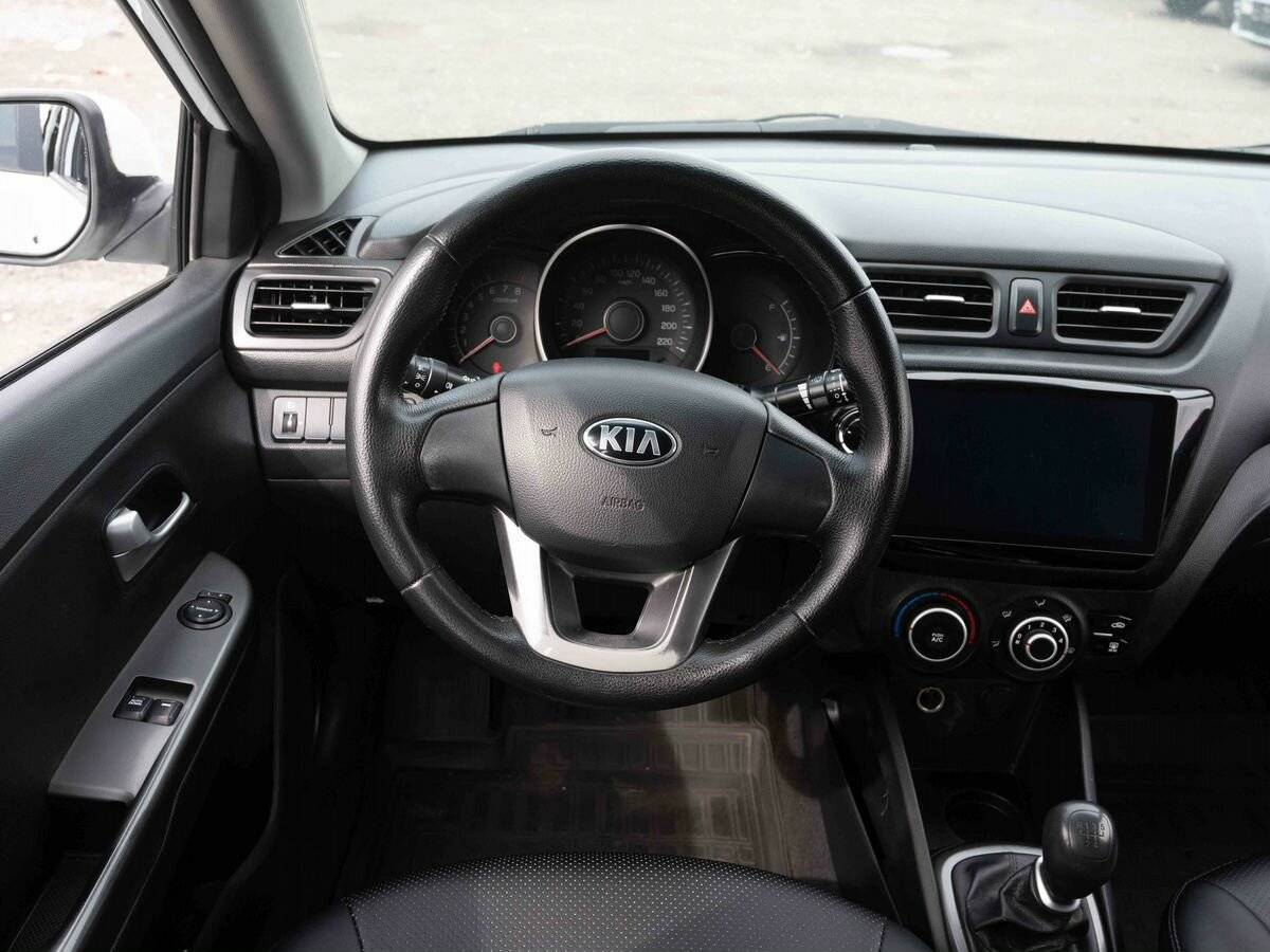 Купить Kia Rio с пробегом. Фото: #13