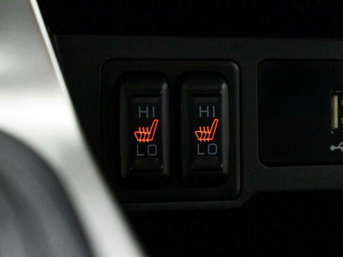 Купить Mitsubishi Pajero Sport с пробегом. Фото: #17