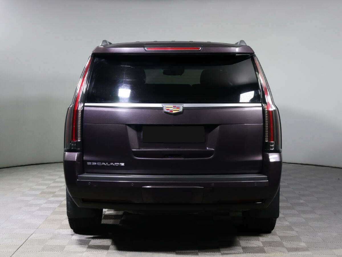 Купить Cadillac Escalade с пробегом. Фото: #4