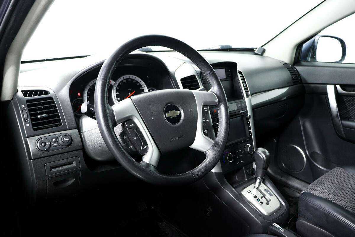Купить Chevrolet Captiva с пробегом. Фото: #12