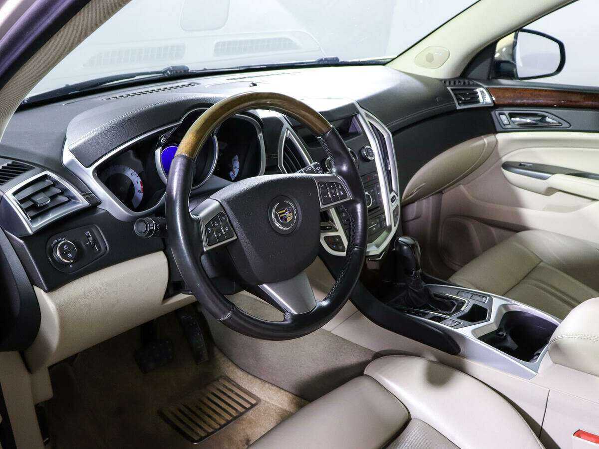Купить Cadillac SRX с пробегом. Фото: #13