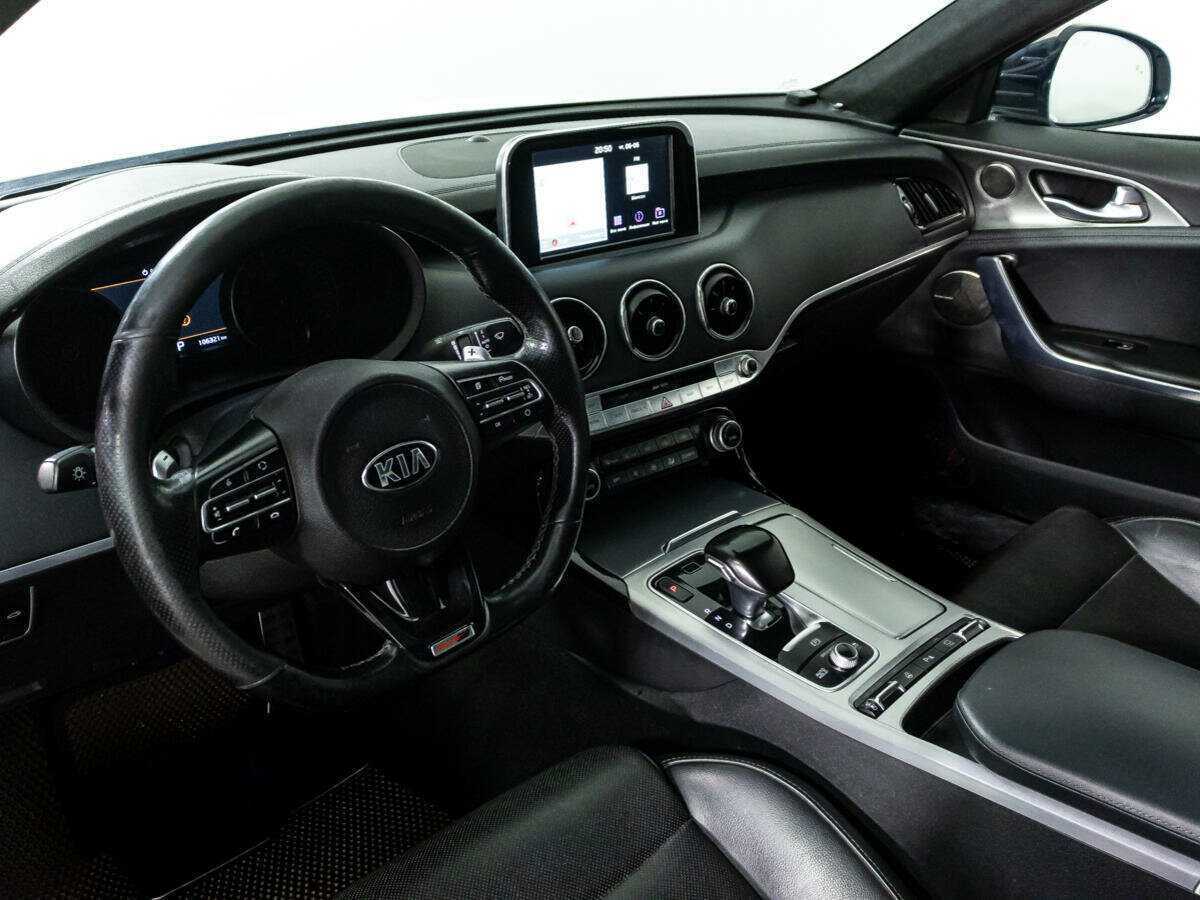 Купить Kia Stinger с пробегом. Фото: #10
