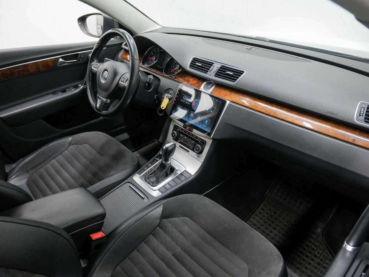 Купить Volkswagen Passat с пробегом. Фото: #7